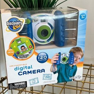 Discovery Kids Blue and Green Digital Camera NEW